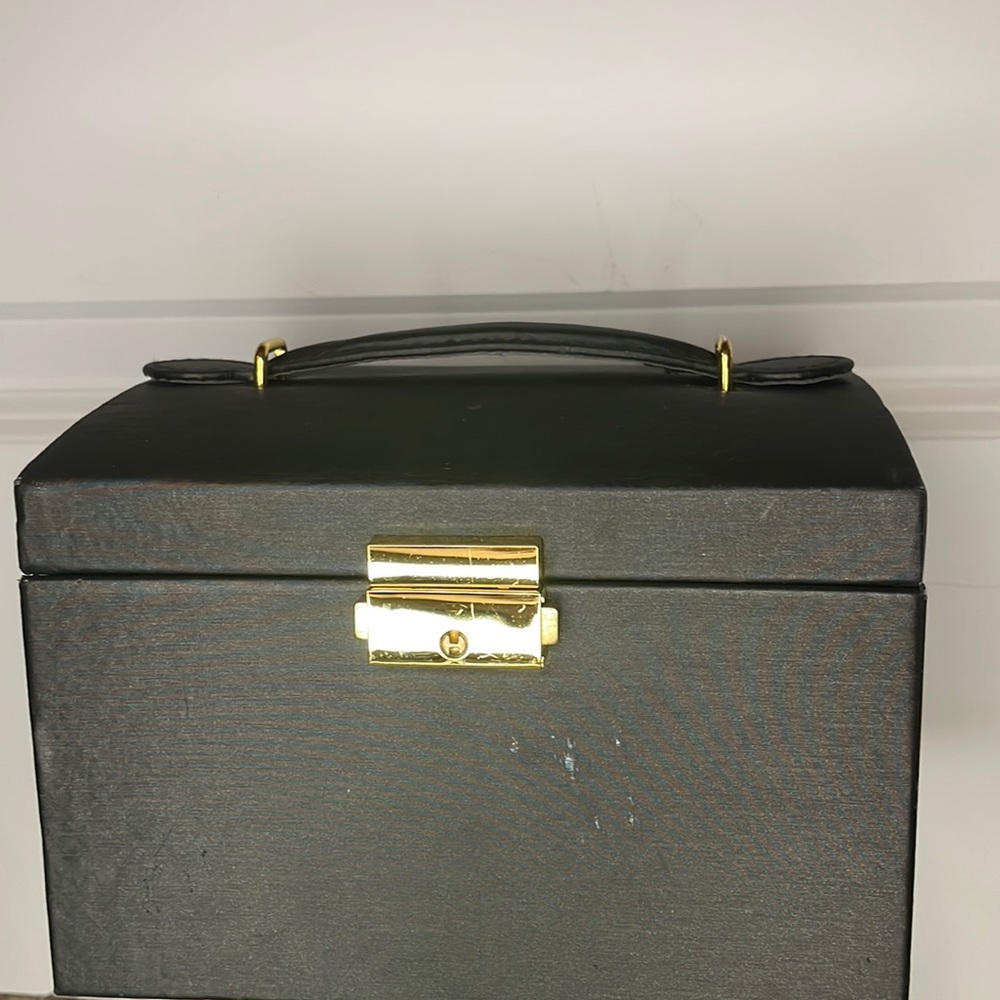Black Travel jewelry box